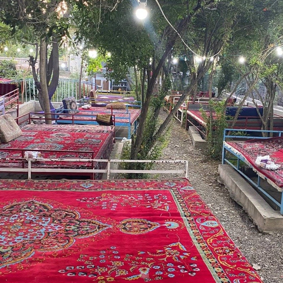 چێشتخانە و کەبابی فێنک